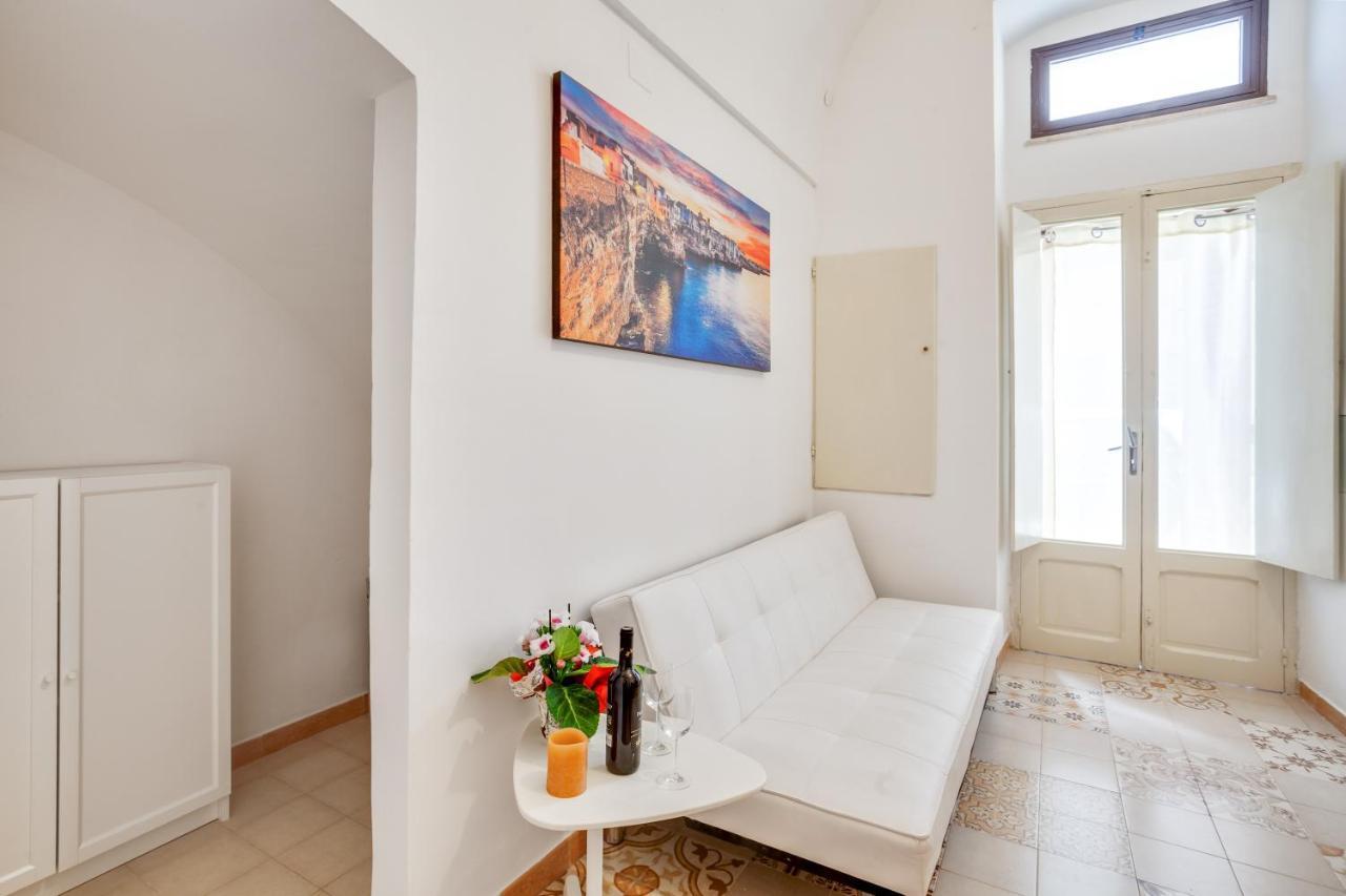 Apartament Tiny House 21 Bright Aparment Polignano a Mare Zewnętrze zdjęcie