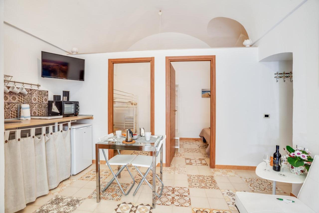 Apartament Tiny House 21 Bright Aparment Polignano a Mare Zewnętrze zdjęcie